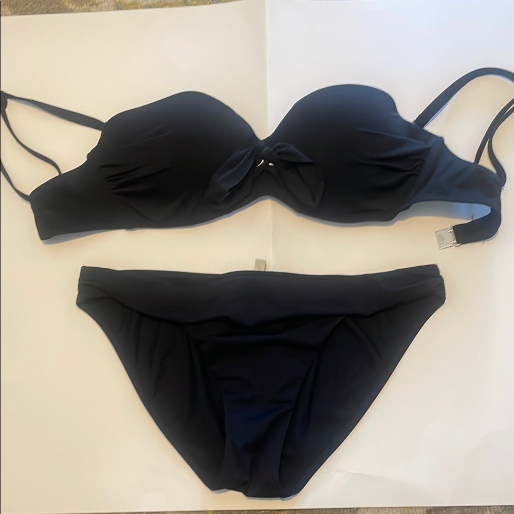 Elegant Black Women's Swimwear Set gottex